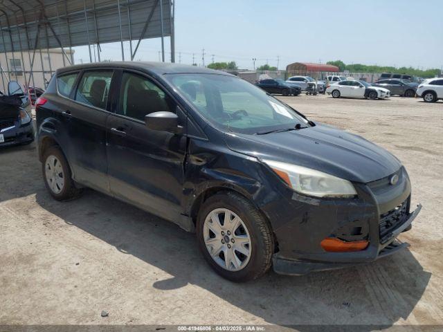  Salvage Ford Escape
