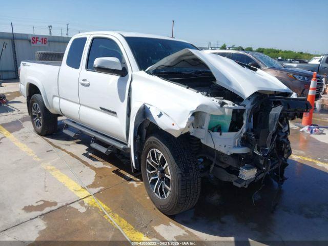  Salvage Toyota Tacoma