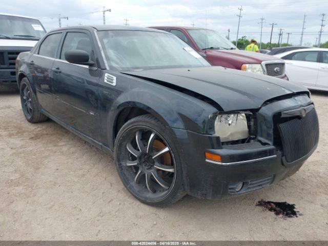  Salvage Chrysler 300