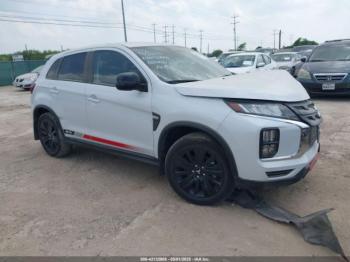  Salvage Mitsubishi Outlander