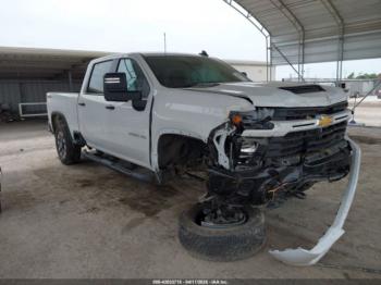  Salvage Chevrolet Silverado 2500