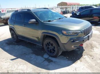  Salvage Jeep Cherokee