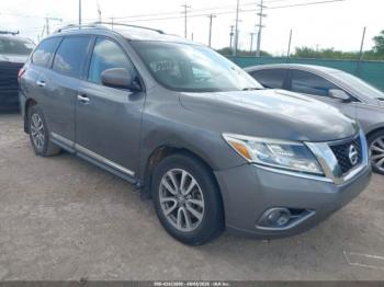  Salvage Nissan Pathfinder