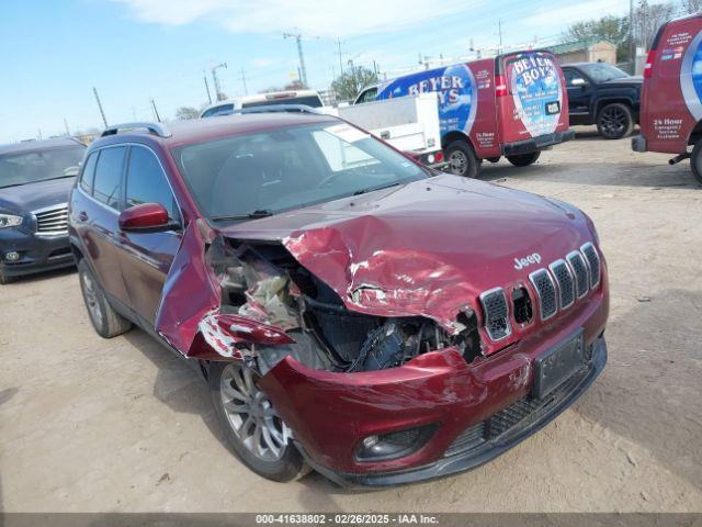  Salvage Jeep Cherokee