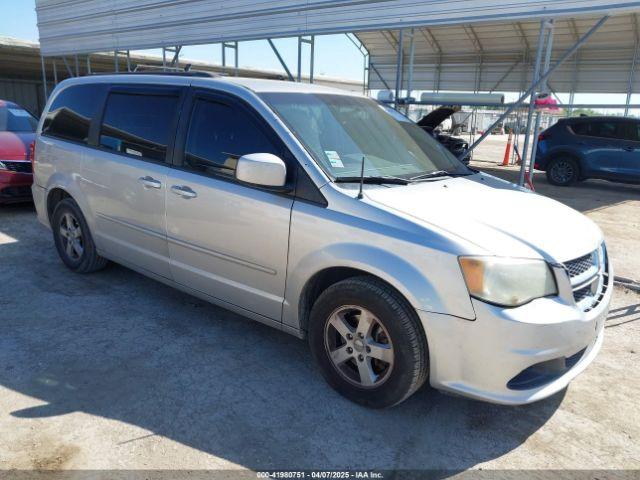  Salvage Dodge Grand Caravan