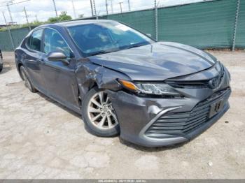  Salvage Toyota Camry