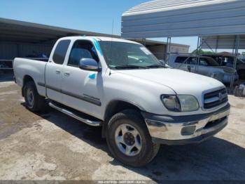  Salvage Toyota Tundra