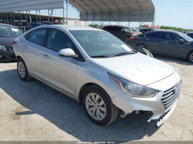  Salvage Hyundai ACCENT
