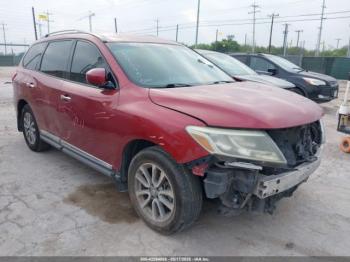  Salvage Nissan Pathfinder