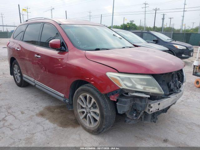  Salvage Nissan Pathfinder