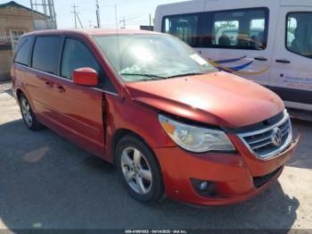  Salvage Volkswagen Routan
