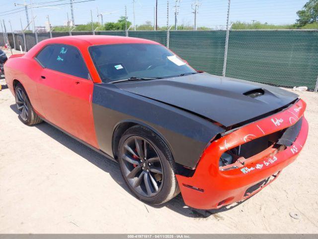  Salvage Dodge Challenger