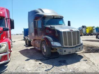  Salvage Peterbilt 579