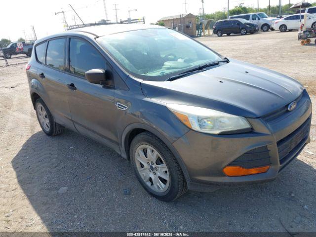  Salvage Ford Escape