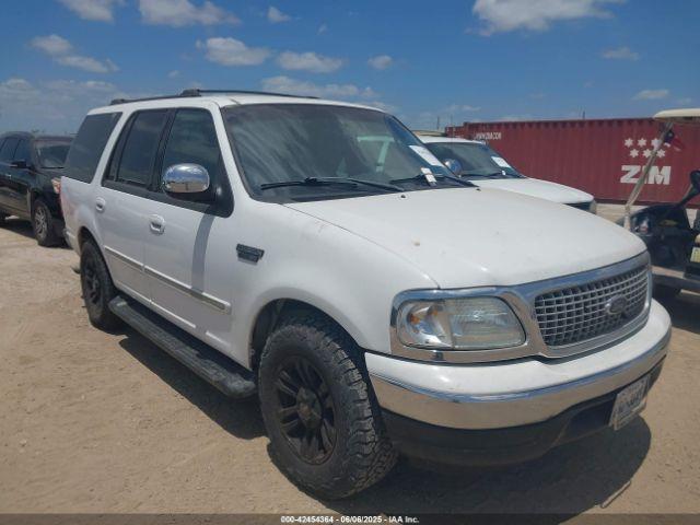  Salvage Ford Expedition