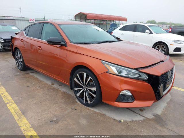  Salvage Nissan Altima