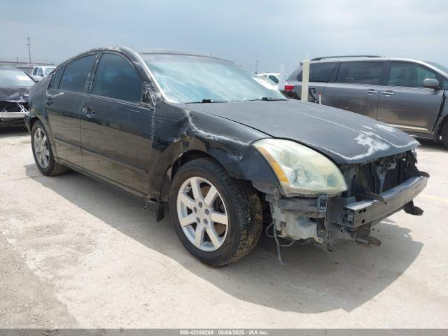  Salvage Nissan Maxima