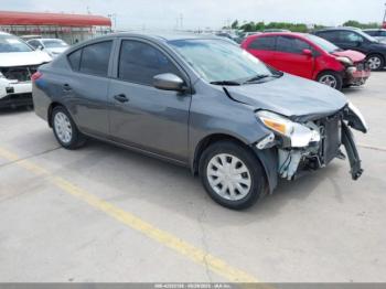  Salvage Nissan Versa