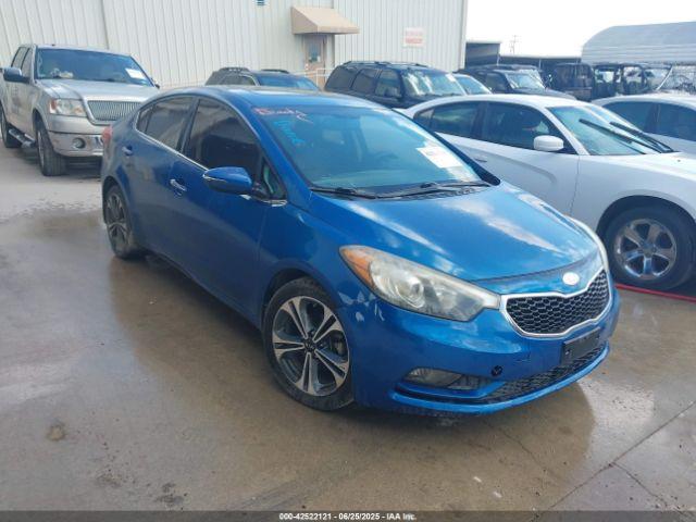  Salvage Kia Forte