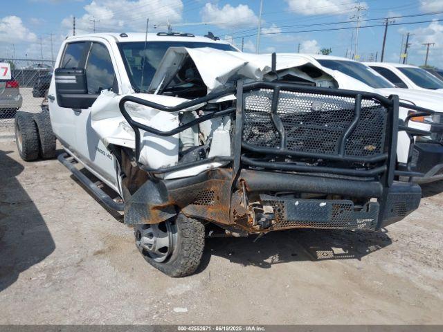  Salvage Chevrolet Silverado 3500