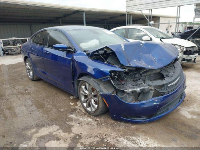  Salvage Chrysler 200