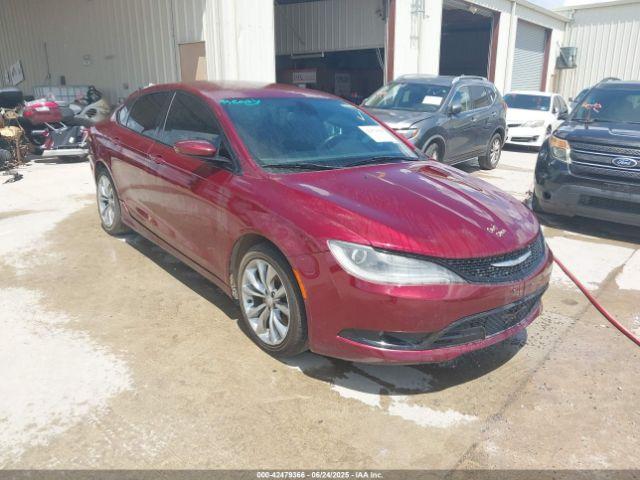  Salvage Chrysler 200