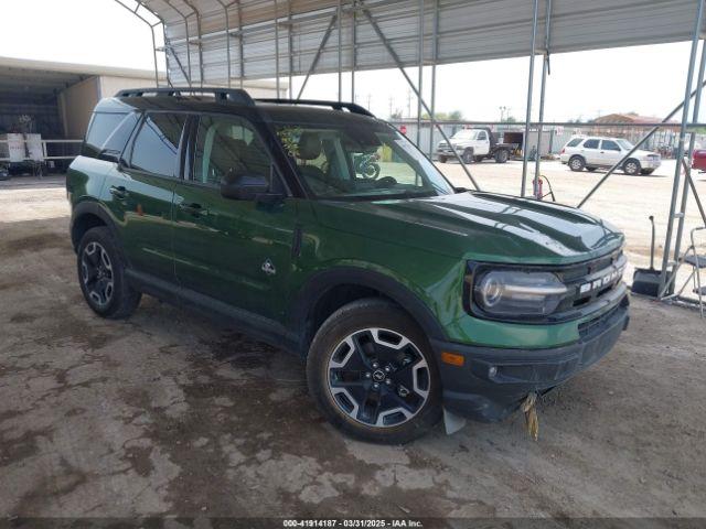  Salvage Ford Bronco