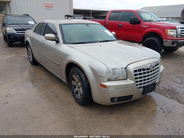  Salvage Chrysler 300