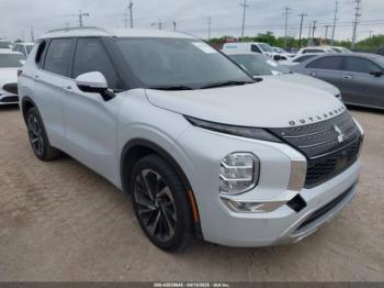  Salvage Mitsubishi Outlander