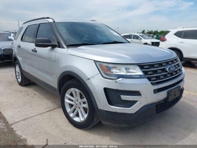  Salvage Ford Explorer