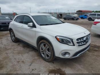  Salvage Mercedes-Benz GLA