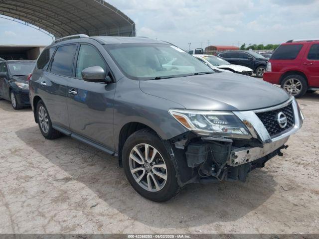  Salvage Nissan Pathfinder