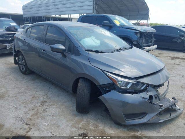  Salvage Nissan Versa