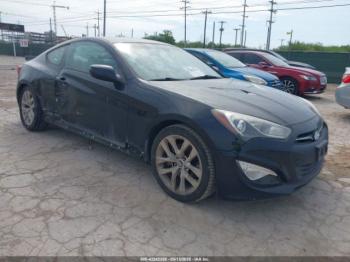  Salvage Hyundai Genesis