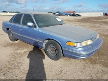  Salvage Ford Crown Victoria