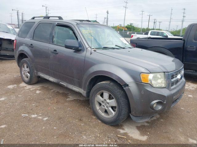  Salvage Ford Escape