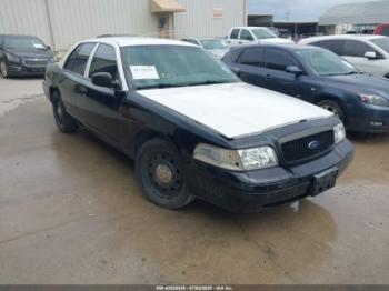  Salvage Ford Crown Victoria