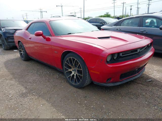  Salvage Dodge Challenger