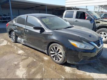  Salvage Nissan Altima