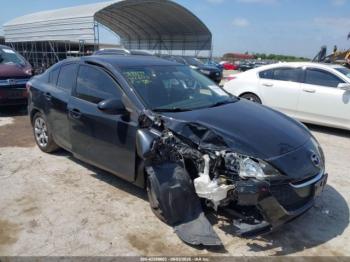  Salvage Mazda Mazda3