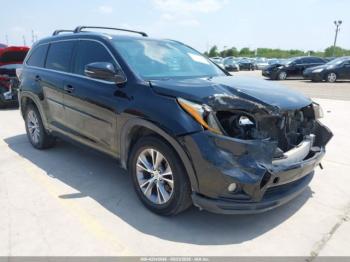  Salvage Toyota Highlander