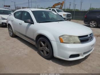  Salvage Dodge Avenger