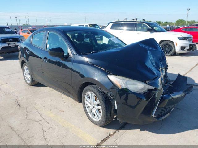  Salvage Toyota Yaris