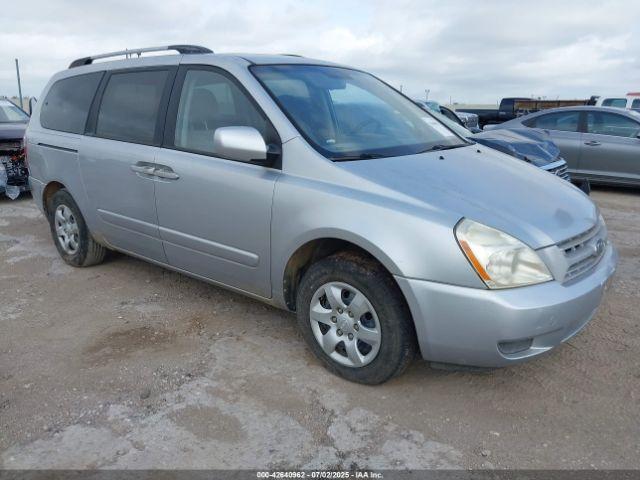  Salvage Kia Sedona