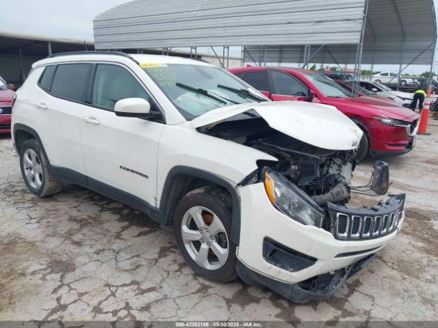  Salvage Jeep Compass