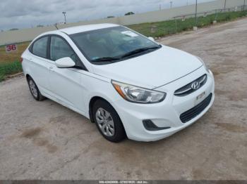  Salvage Hyundai ACCENT