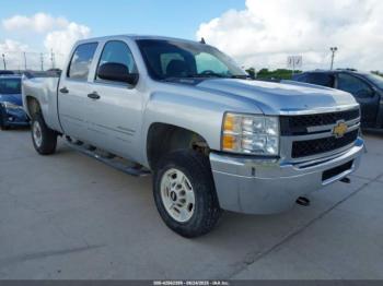  Salvage Chevrolet Silverado 2500