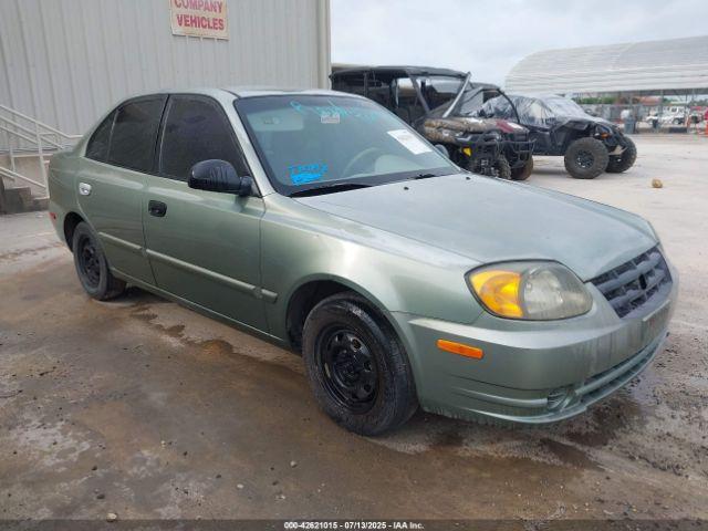  Salvage Hyundai ACCENT