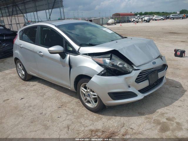  Salvage Ford Fiesta