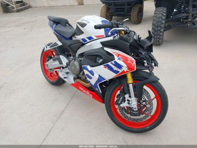  Salvage Aprilia Rs
